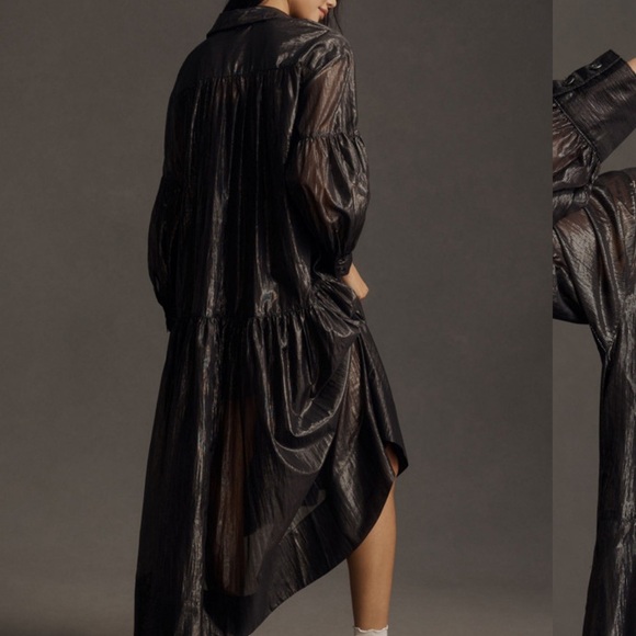 Pilcro by AnthropologieRetail: $198

Long-Sleeve V-Neck Metallic High-Low - Picture 3 of 9